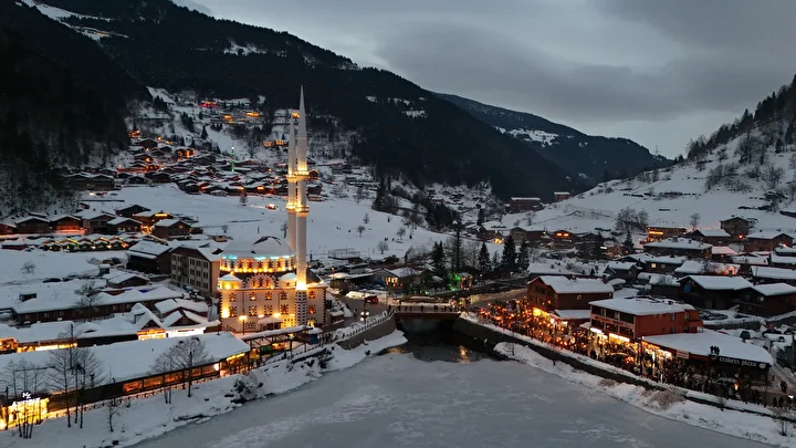 uzungol kis festivaline kalandar gelenegiyle start verildi 9 QWlqlVCI