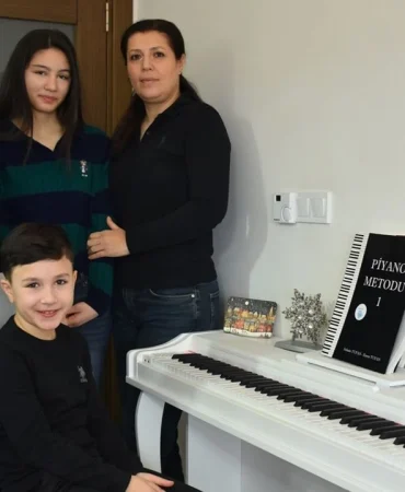 ali-mertin-orgla-baslayan-tutkusu-viyanada-resitale-dondu