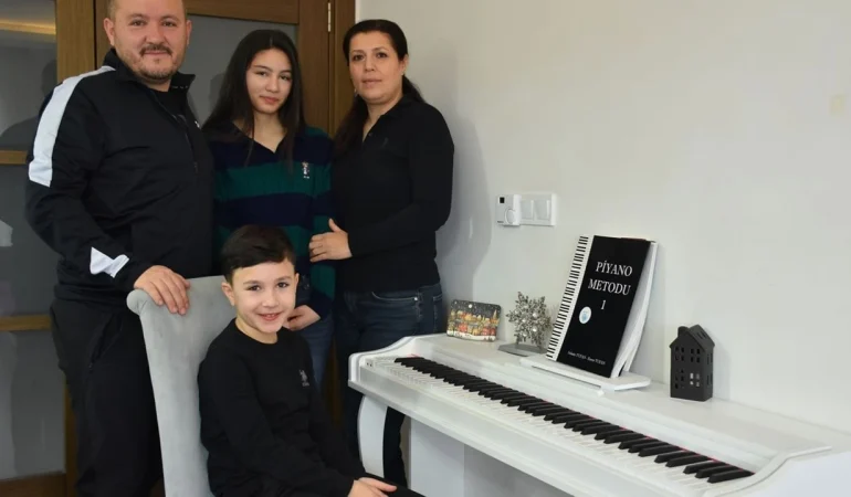 ali-mertin-orgla-baslayan-tutkusu-viyanada-resitale-dondu