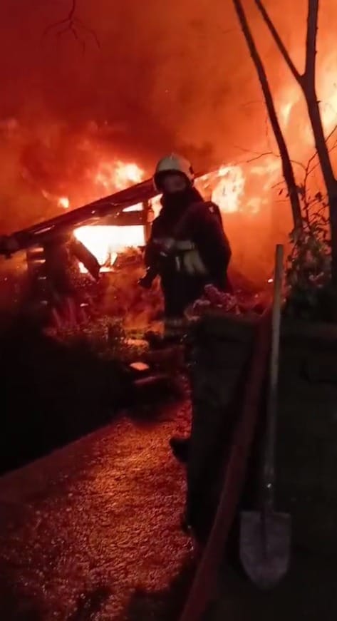 trabzonda ayni gecede iki yangin 1 DyX7ygUV