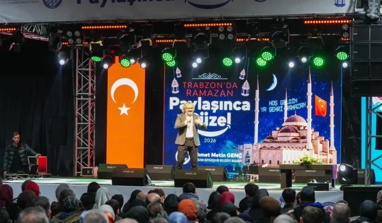 trabzonda-ramazan-sohbetleri-yogun-ilgi-goruyor-AvUS6yyr.webp