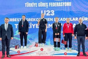 trabzondan-gureste-cifte-sampiyonluk-VBCLzg1v.webp