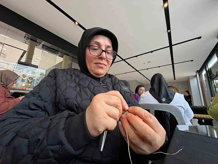 attigi ilmegin degeri otomobil fiyatlariyla yarisiyor savascilarin zirhindan dugunlerin bas tacina 2 21gPlj9r