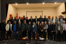 dmanocagi-spor-kulubunde-oktay-ozer-olaganustu-kongrede-yeniden-baskan-secildi-1