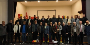 dmanocagi-spor-kulubunde-oktay-ozer-olaganustu-kongrede-yeniden-baskan-secildi-1