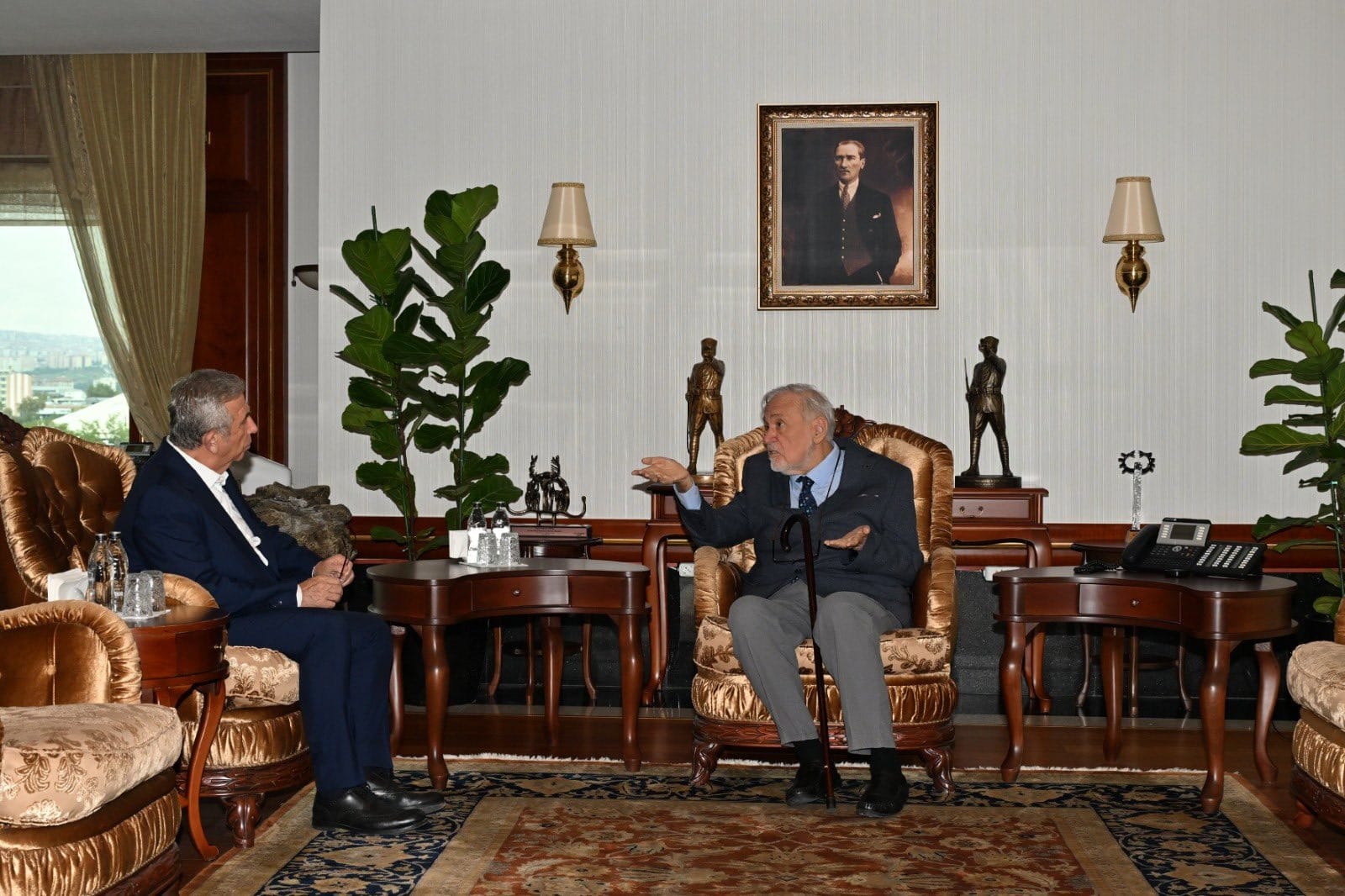 ilber ortayli icin taziye mesajlari art arda geldi 0 b13LOjQy