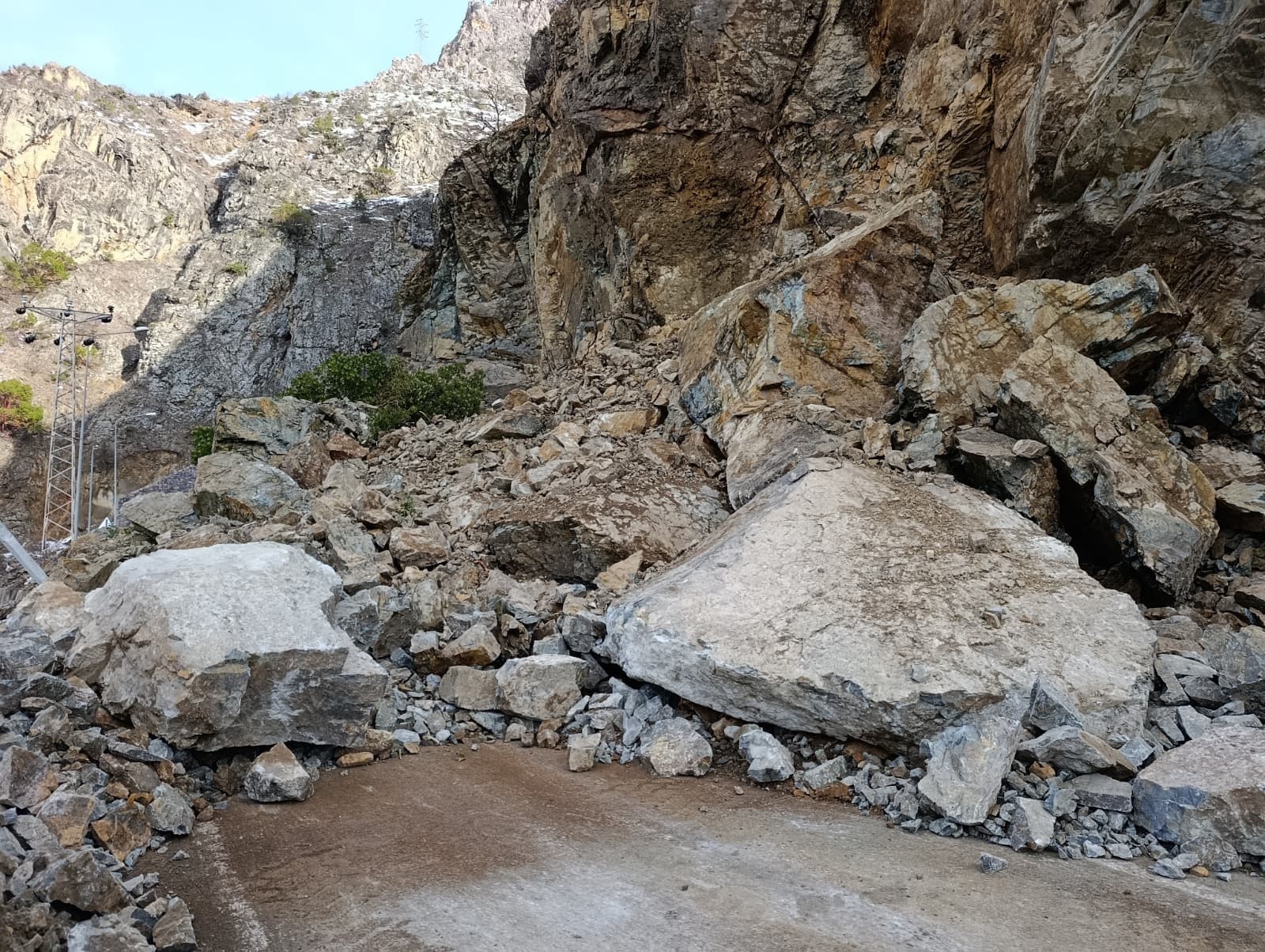 prof dr alemdagdan yanlis yol planlamasi ve yer secimi uyarisi 4 yweD1bSJ