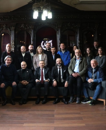 trabzon-valisi-sahin-den-trabzon-gazeteciler-19685200_amp