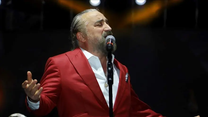 volkan konaksiz gecen bir sene kuzeyin oglundan geriye sarkilari kaldi 1 Y2t1hXaa