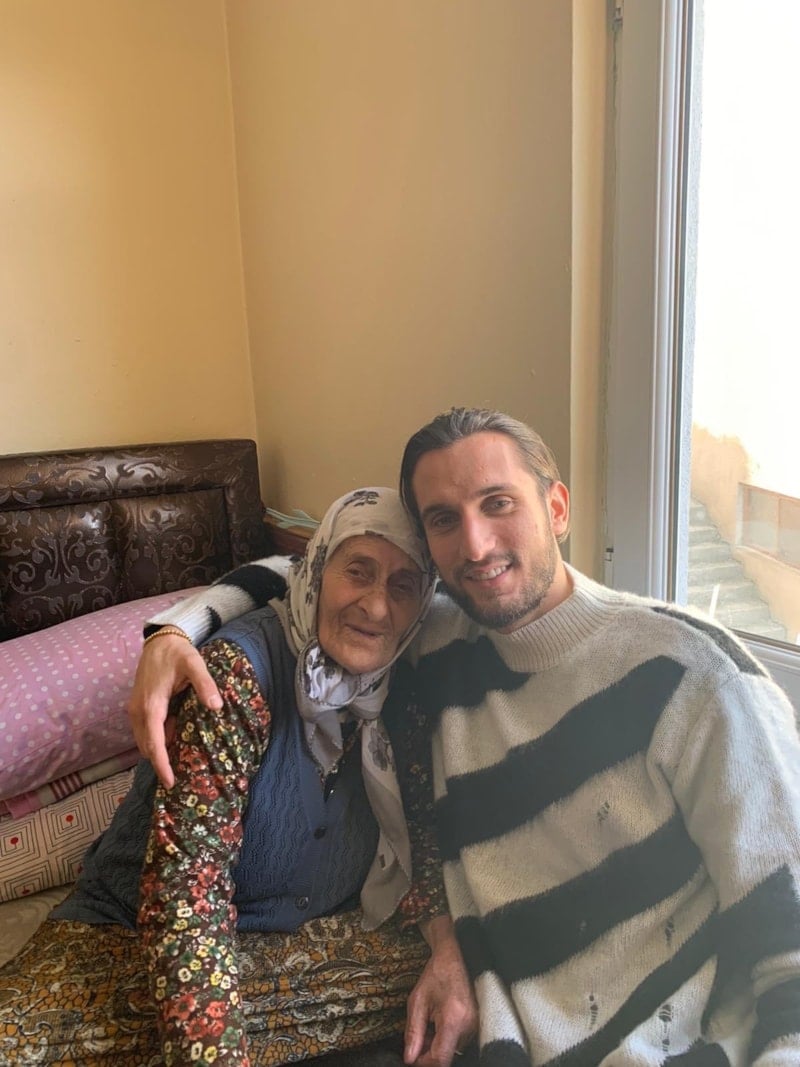 yusuf yazicinin aci gunu 0 cRQBmXUb