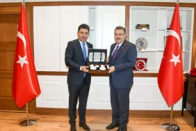 bakan-yardimcisi-boyrazdan-trabzon-buyuksehire-ziyaret-1778833251