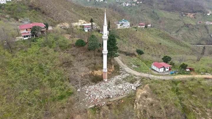 bolge halki endiseli mahalle santim santim kayiyor 15 QtChpNl1