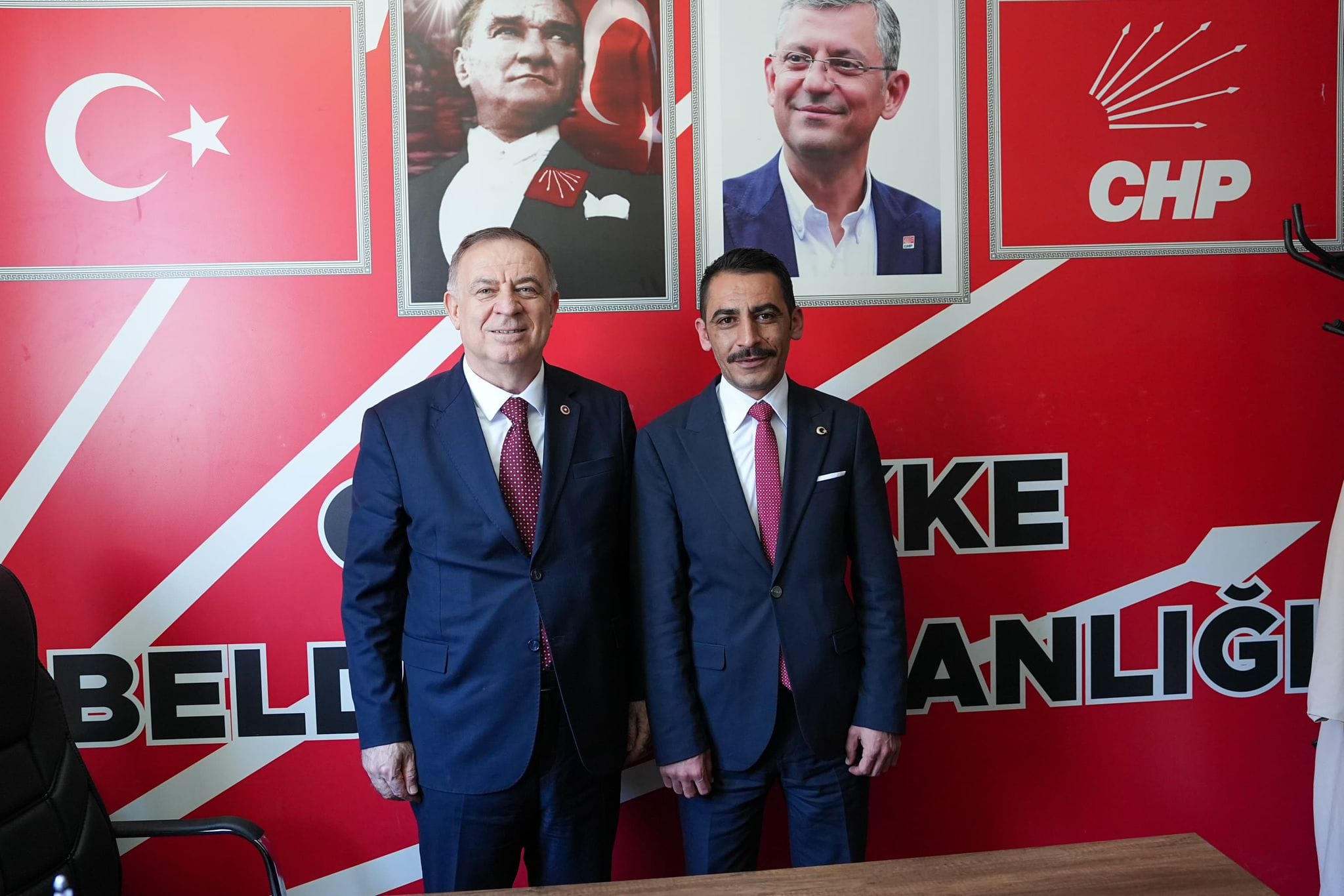 tekkede ara secim heyeti chp heyeti sahaya indi zeybek slogani verdi 0 uP3JJETt