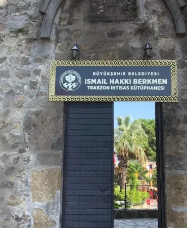 trabzonda-buyuksehir-kutuphanelerine-yogun-ilgi-G2fdPj25.webp