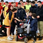 trabzonda-dmd-hastasi-kardesler-icin-futsal-turnuvasi-duzenlendi-cPD4mHUp.jpg