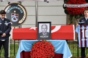 trabzonsporun-eski-baskani-atay-aktug-son-yolculuguna-ugurlandi-pbO7LN82.jpg