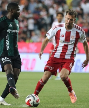 antalyaspor-kume-dusen-son-takim-oldu-uUy5RHnG.jpg