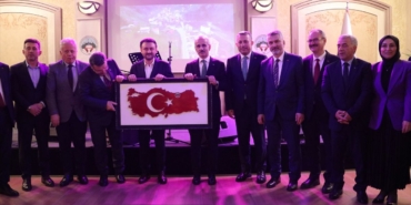 bakan-uraloglu-gencleri-milli-duygularla-donatmaliyiz-4G68zIjY.jpg