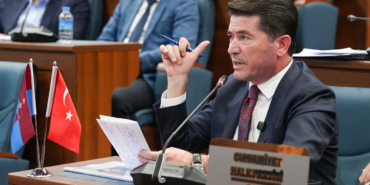 baskan-kaya-aktas-ailesi-ak-partili-belediyelerle-is-yapinca-sutten-cikmis-ak-kasik-mi-PVOiA7G3.jpg
