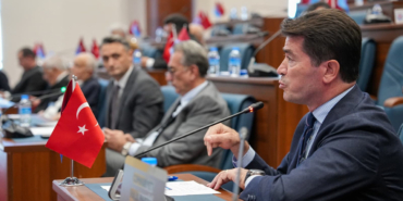 baskan-kaya-ibb-trabzonspor-projesine-degil-planlama-yetkisinin-meclisten-alinmasina-karsi-d2hXelnJ.jpg