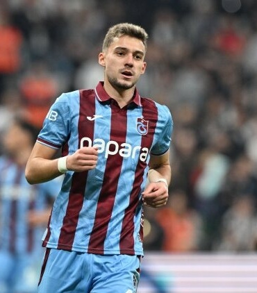 besiktas-trabzonsporun-muci-icin-teklifini-kabul-etmedi-vyqtLOCr.jpg