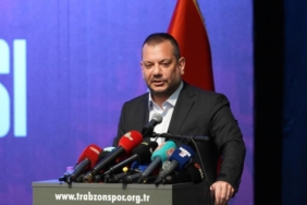 ertugrul-dogandan-trabzonspora-tesis-mujdesi-MKIXEKdR.jpg