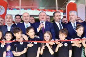 genclik-ve-spor-bakani-osman-askin-bak-trabzonspor-bir-dunya-markasi-cGK625dW.jpg
