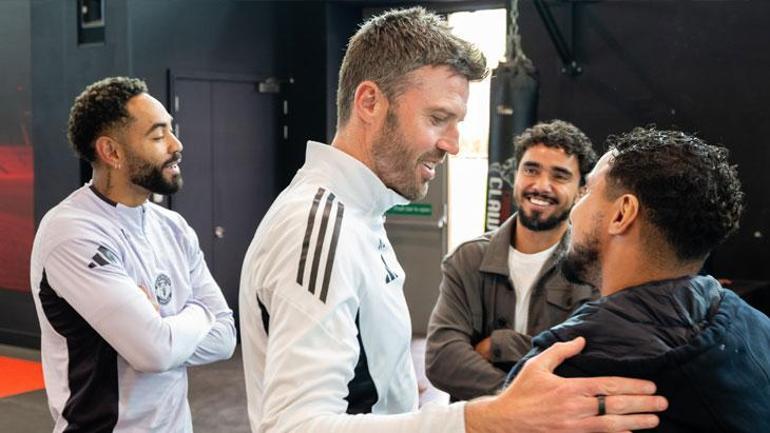 Manchester United yeni hocasını belirledi, Onana için karar verildi 1 manchester united yeni hocasini belirledi onana icin karar verildi 0