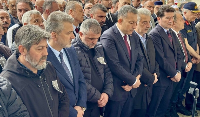 nevzat-ozer-son-yolculuguna-ugurlandi-3BMUq6dN.jpg