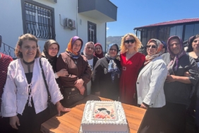 otizmin-yuku-dayanismayla-hafifliyor-fedakar-annelere-ozel-moral-uryOMNaz.jpg