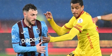 trabzonspor-ikinciligi-zora-soktu-once-gol-sonra-kirmizi-kart-rdjZ2rj8.jpg