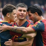 trabzonspor-transferi-bitirdi-malinovskyiden-3-yillik-imza-9ShHSNvj.jpg